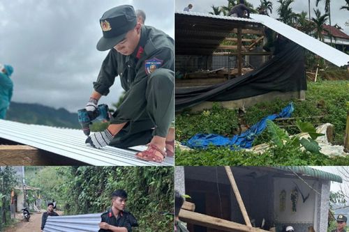 Công an tỉnh Quảng Ngãi huy động lực lượng hỗ trợ người dân xã Ba Vì khắc phục hậu quả thiên tai