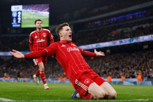 Hòa Nottingham, Man City bị Arsenal nới rộng khoảng cách