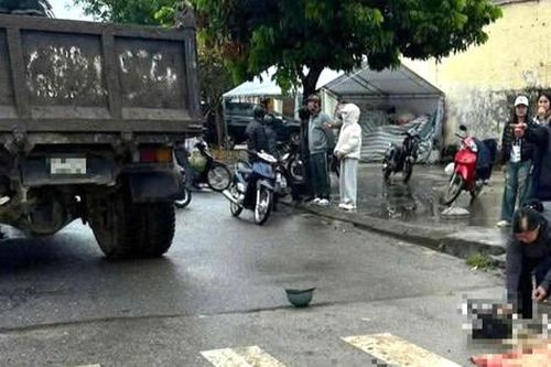 Bản tin TNGT 5/3: Ô tô va chạm xe máy điện, hai người thương vong tại Hải Phòng
