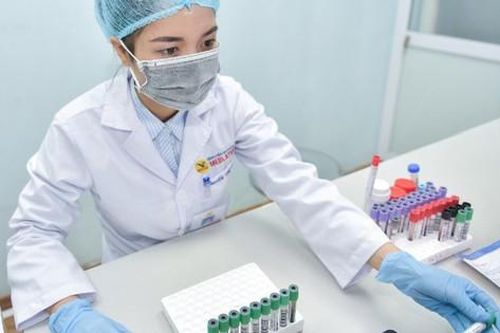 Hệ thống Y tế Medlatec đón nhận Huân chương Lao động hạng Nhì