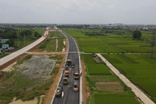 Hà Nội đẩy mạnh hai dự án hạ tầng chiến lược, tối ưu nguồn lực đầu tư