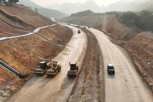 Quảng Ninh chạy nước rút để thông tuyến quốc lộ 279 trong tháng 6