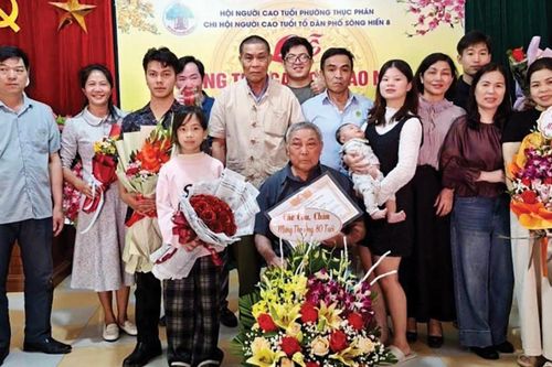 Nét đẹp lễ mừng thọ đầu xuân - lan tỏa đạo hiếu từ mỗi mái nhà