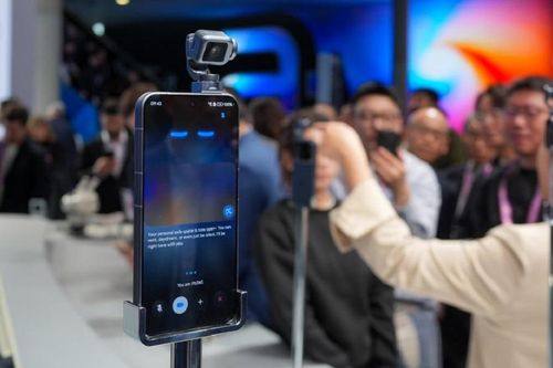 Honor trình làng nhiều siêu phẩm như phim viễn tưởng tại MWC 2026