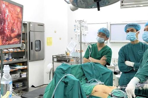 Người phụ nữ 65 tuổi suýt vỡ nang gan, thừa nhận 1 sai lầm nhiều người Việt mắc phải