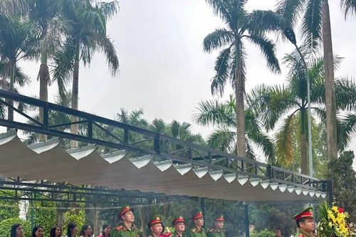 Tri ân những trái tim bất tử