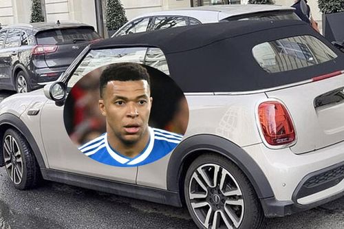 Mbappe gây ngỡ ngàng
