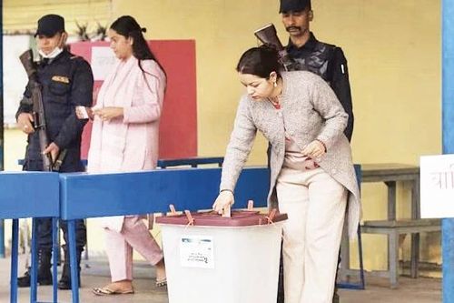 Nepal bầu cử Hạ viện