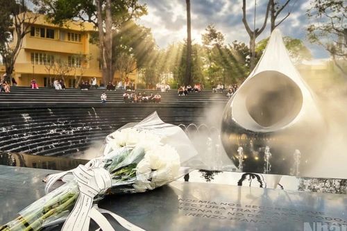 Người dân Thành phố Hồ Chí Minh trải nghiệm không gian xanh tại Công viên số 1 Lý Thái Tổ