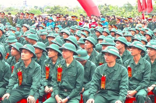 Chiến sĩ mới ngày đầu tiên trong quân ngũ