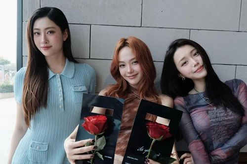Dàn 'mỹ nhân' showbiz Việt 'khuấy đảo' mạng xã hội vì hành động tinh tế của 'Chị đẹp đạp gió rẽ sóng' này