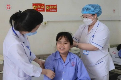 Phẫu thuật nội soi thành công cho trẻ bị viêm ruột thừa cấp tính