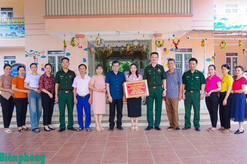 Người đại biểu vững vàng nơi biên cương, trách nhiệm tại nghị trường