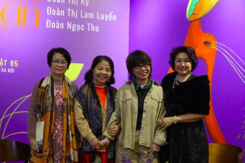 Ra mắt tuyển tập thơ 'Thi phẩm Tứ nữ họ Đoàn'