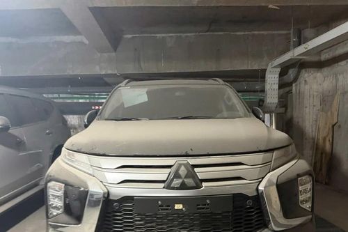 SUV Nhật tồn kho 4 năm rao bán giá hơn 1,1 tỷ đồng