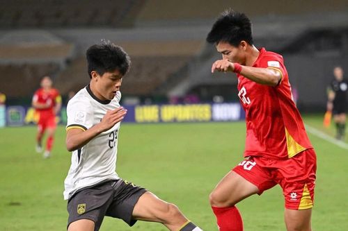 U23 Việt Nam đấu Trung Quốc, Thái Lan: Bất ngờ đội hình