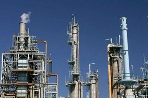 Saudi Arabia tăng sản lượng dầu 500.000 thùng/ngày dự phòng căng thẳng địa chính trị