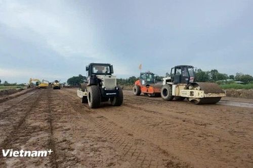 Đầu tư công và vốn FDI thực hiện trong hai tháng đầu năm tăng trưởng mạnh