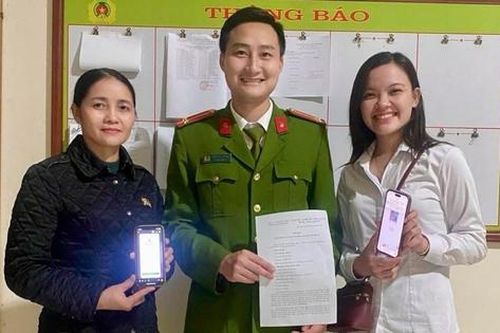 Nhận được 1,3 tỷ đồng từ tài khoản lạ, người phụ nữ liền báo công an