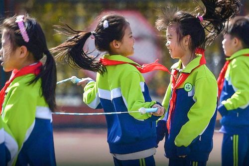 Học sinh Trung Quốc chính thức có 15 phút nghỉ giải lao sau mỗi tiết học