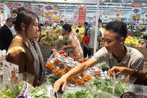 Phó Thủ tướng yêu cầu theo dõi sát giá cả, chủ động kiểm soát lạm phát