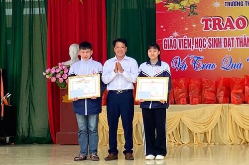 Xây dựng Trường THCS Xuân Khang thành 'địa chỉ tin cậy' trong giảng dạy và học tập