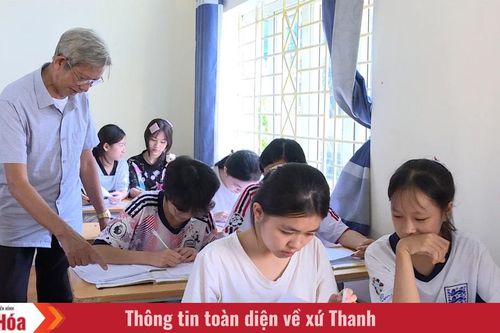 Người nghệ nhân giữ lửa, trao truyền chữ Thái cổ
