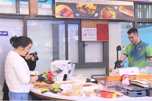 Khi phụ nữ trở thành 'nhà kinh doanh số'