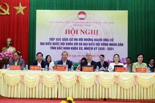 Ứng cử viên đại biểu Quốc hội và HĐND tỉnh tiếp xúc cử tri tại đơn vị bầu cử số 1 và 2
