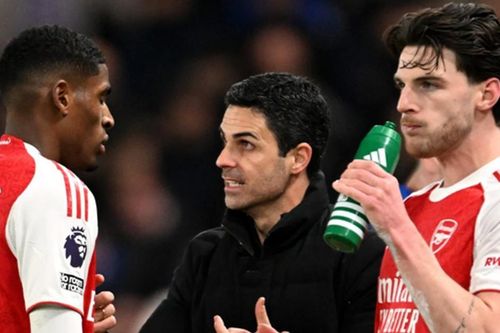 Chiến thuật 'bóng chết' của Arsenal: Khi 44 giây trở thành vũ khí gây ức chế tại Ngoại hạng Anh