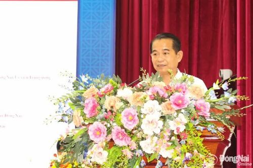 Tích cực tham gia xây dựng, quyết định các vấn đề liên quan đến cơ chế, chính sách thúc đẩy phát triển