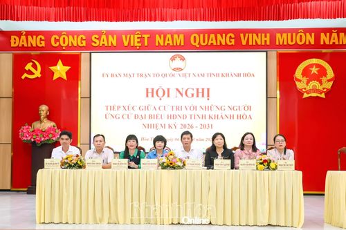 Ứng cử viên đại biểu HĐND tỉnh tiếp xúc cử tri phường Hòa Thắng và xã Nam Ninh Hòa