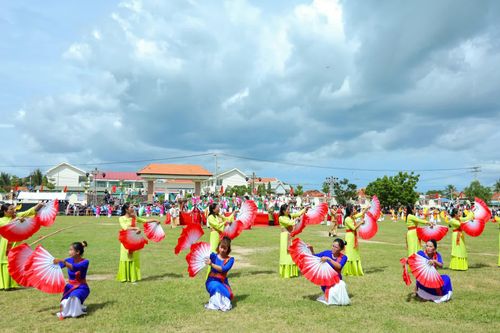 Độc đáo nghệ thuật diễn xướng dân gian Chăm