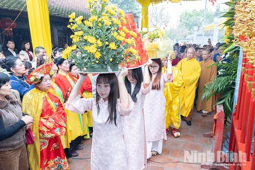 Dâng hương tưởng niệm 792 năm ngày mất của Thái tổ Thái Thượng hoàng Trần Thừa