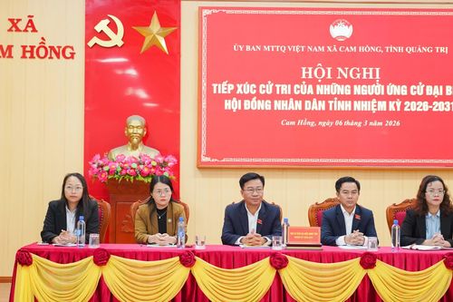 Lắng nghe ý kiến cử tri xã Cam Hồng trước ngày bầu cử