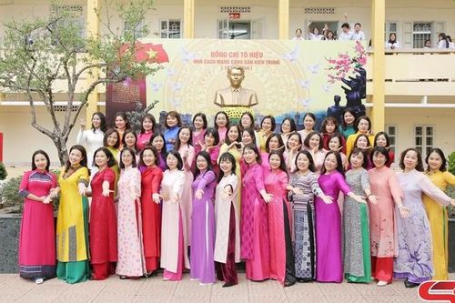 Tôn vinh, yêu thương và trân trọng phụ nữ