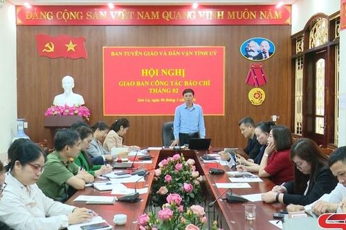 Tập trung tuyên truyền đậm nét cuộc bầu cử đại biểu Quốc hội khóa XVI và đại biểu HĐND các cấp