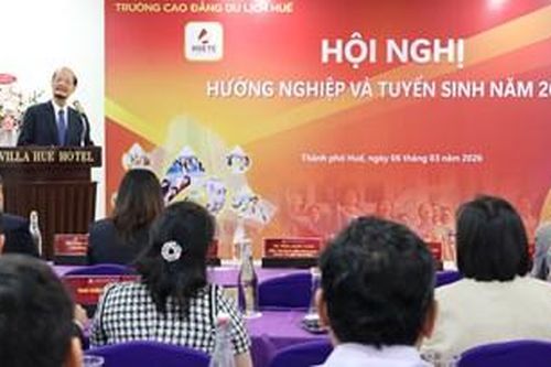 Hướng nghiệp hiệu quả và tập trung công tác tuyển sinh năm 2026
