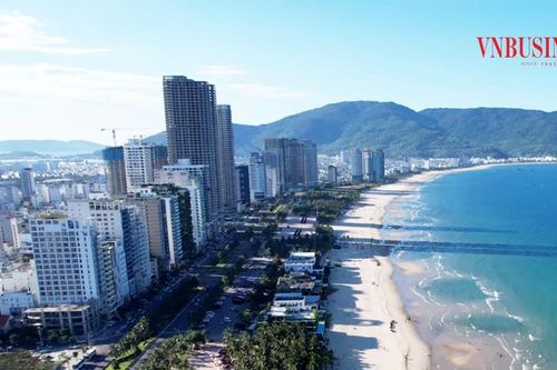Dòng vốn chảy ồ ạt, thị trường khách sạn 'nóng hầm hập'