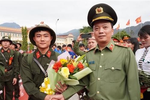 Sôi nổi Ngày hội tòng quân tại Điện Biên