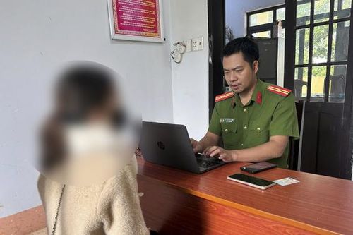 Suýt sập bẫy 'soái ca' phi công, người phụ nữ được Công an cứu nguy