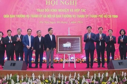 Hà Nội và TP. Hồ Chí Minh tăng cường hợp tác