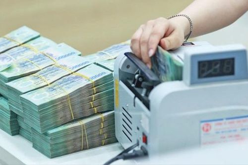 Tín dụng tăng trưởng ổn định, hướng vào lĩnh vực sản xuất