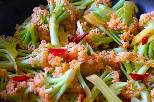 'Ngôi sao bữa ăn' được báo Anh nhắc tên: Việt Nam bán đầy chợ, giá rất rẻ