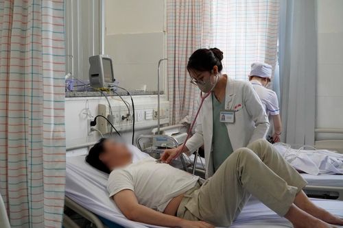 94 người nghi ngộ độc sau ăn bánh mì tại Vũng Tàu