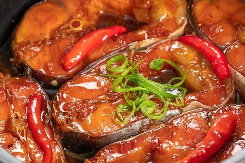 Cách kho cá đậm đà thơm ngon, không bị nát