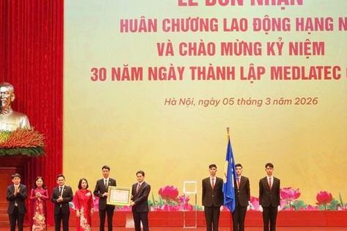 MEDLATEC kỷ niệm 30 năm thành lập, đón nhận Huân chương Lao động hạng Nhì