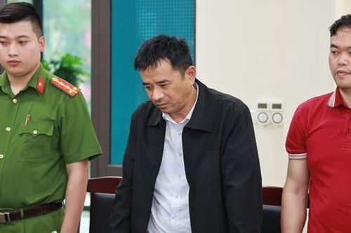 Không chịu thanh toán tiền lương cho công nhân, chỉ huy công trường bị khởi tố