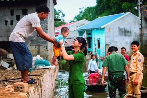 Xây dựng hình ảnh người Công an Thủ đô bản lĩnh, nhân văn, thanh lịch, hiện đại