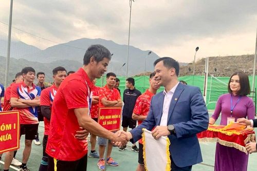 Giải vô địch bóng chuyền hơi các CLB Lai Châu tranh cúp Viettel